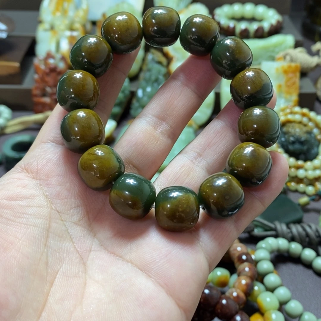 透闪石质玉未镶嵌手链16