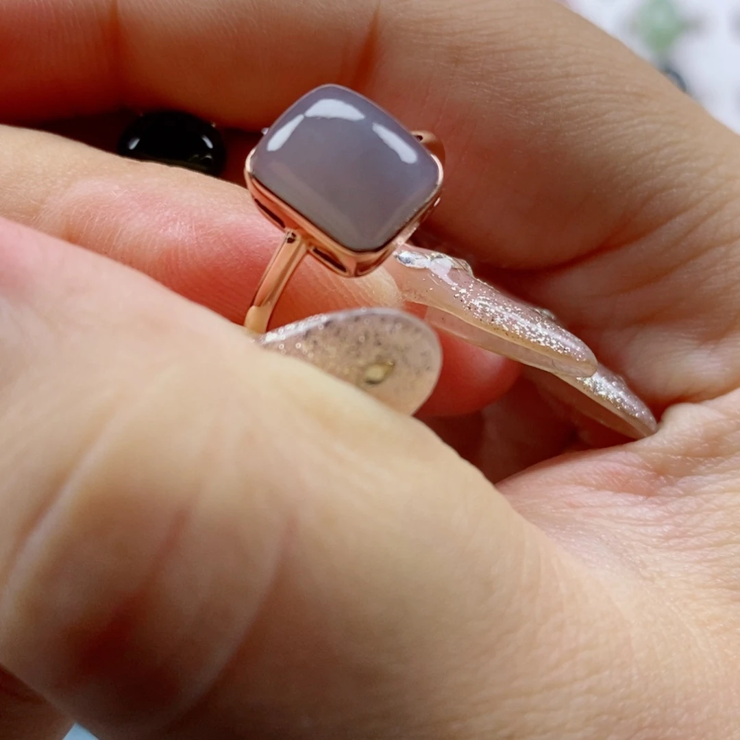 和田玉戒指足银镶嵌