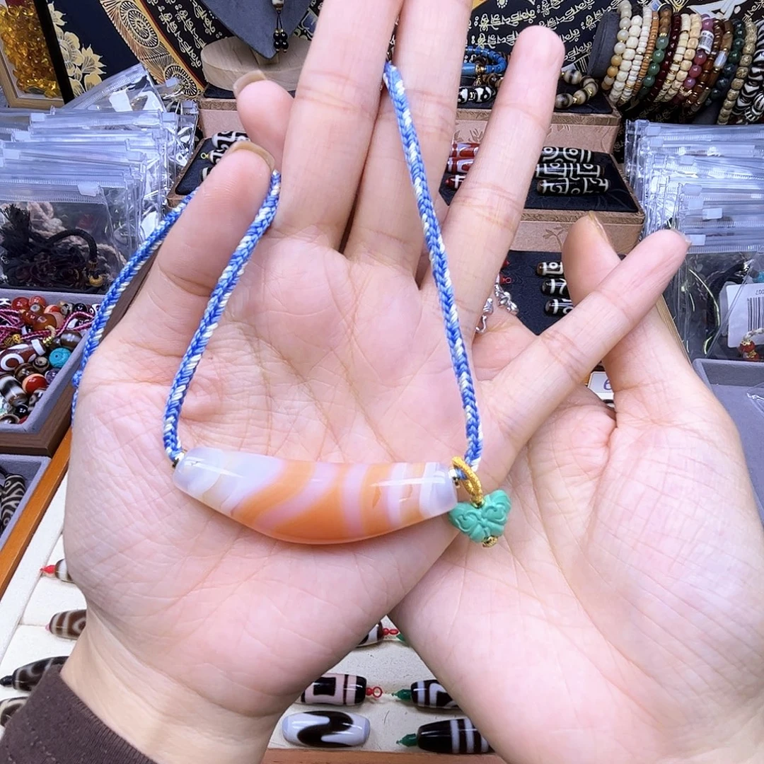 玛瑙/玉髓未镶嵌颈饰