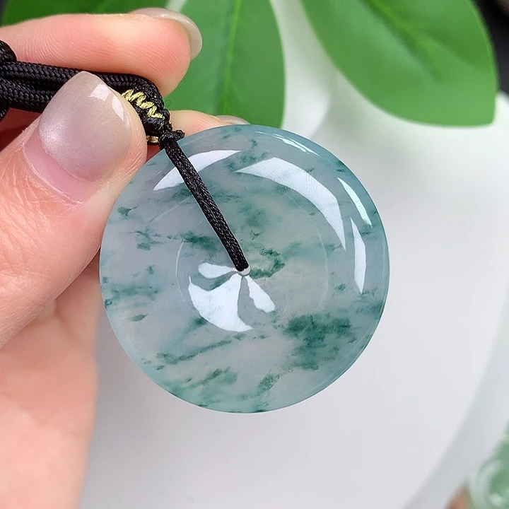 翡翠未镶嵌颈饰12:35.4-6.7