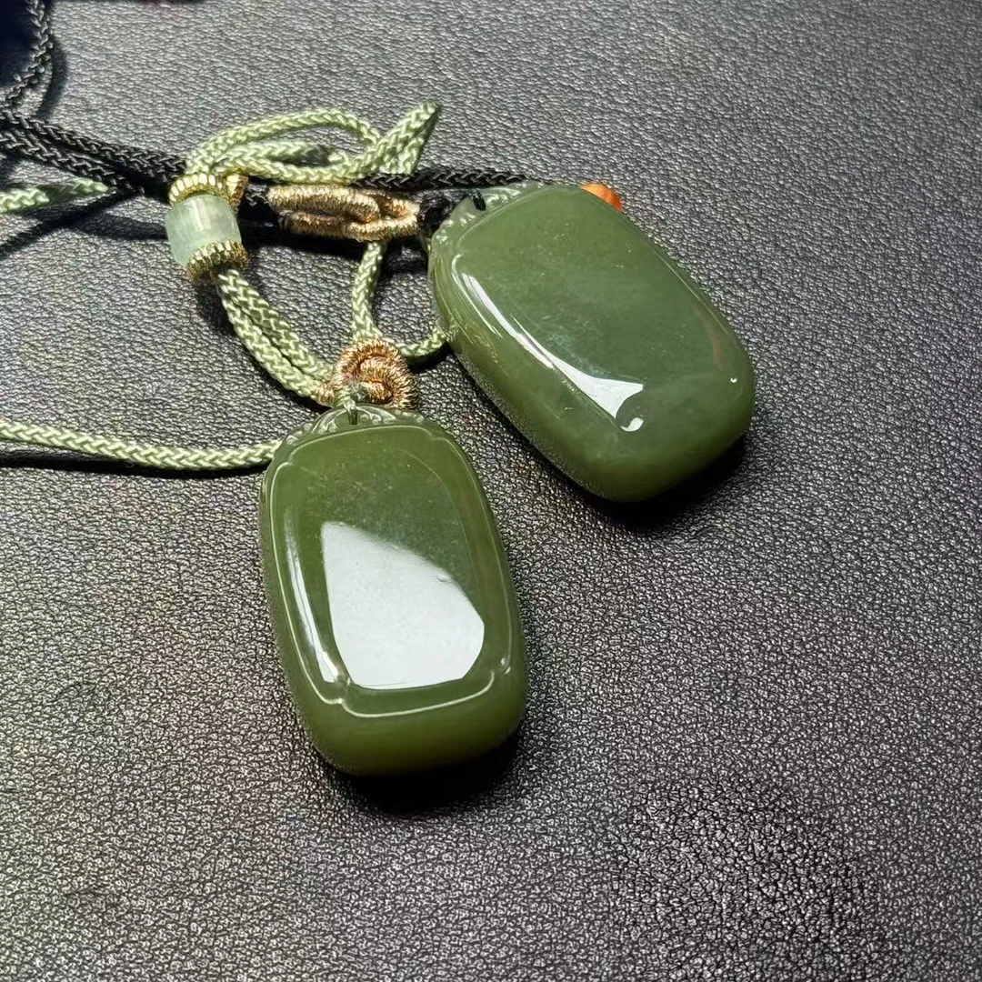 和田玉吊坠多样性发其一@k