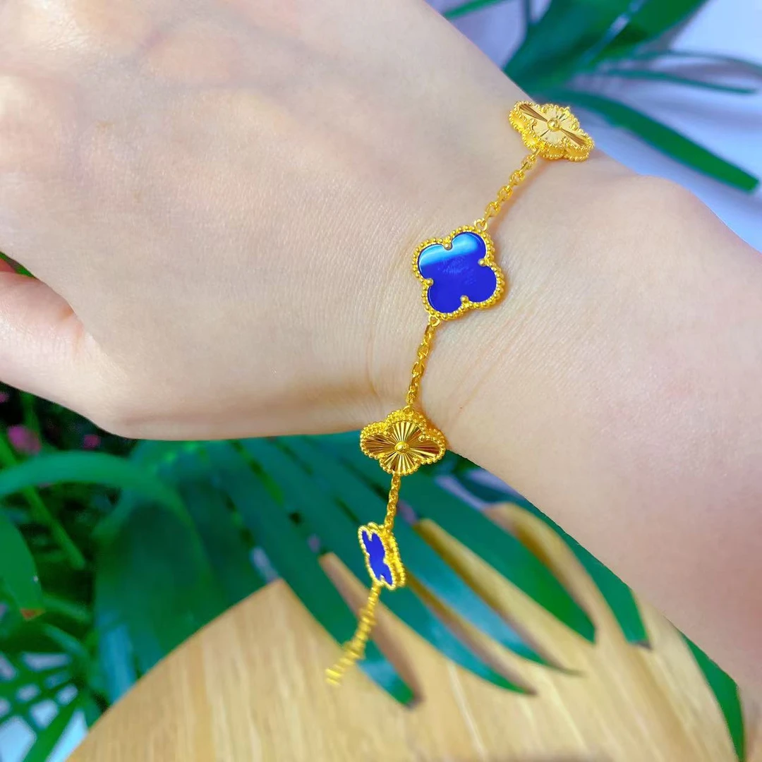 足金999    经典百搭四叶草手链