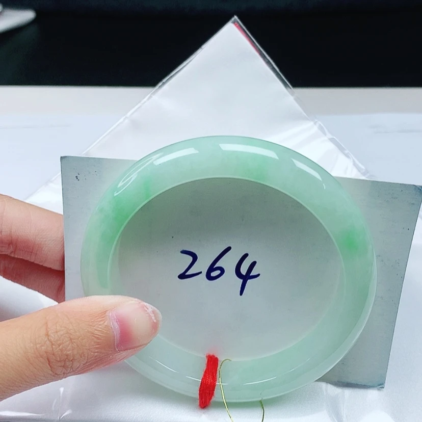 【闪购商品】翡翠手镯未镶嵌57.8圈