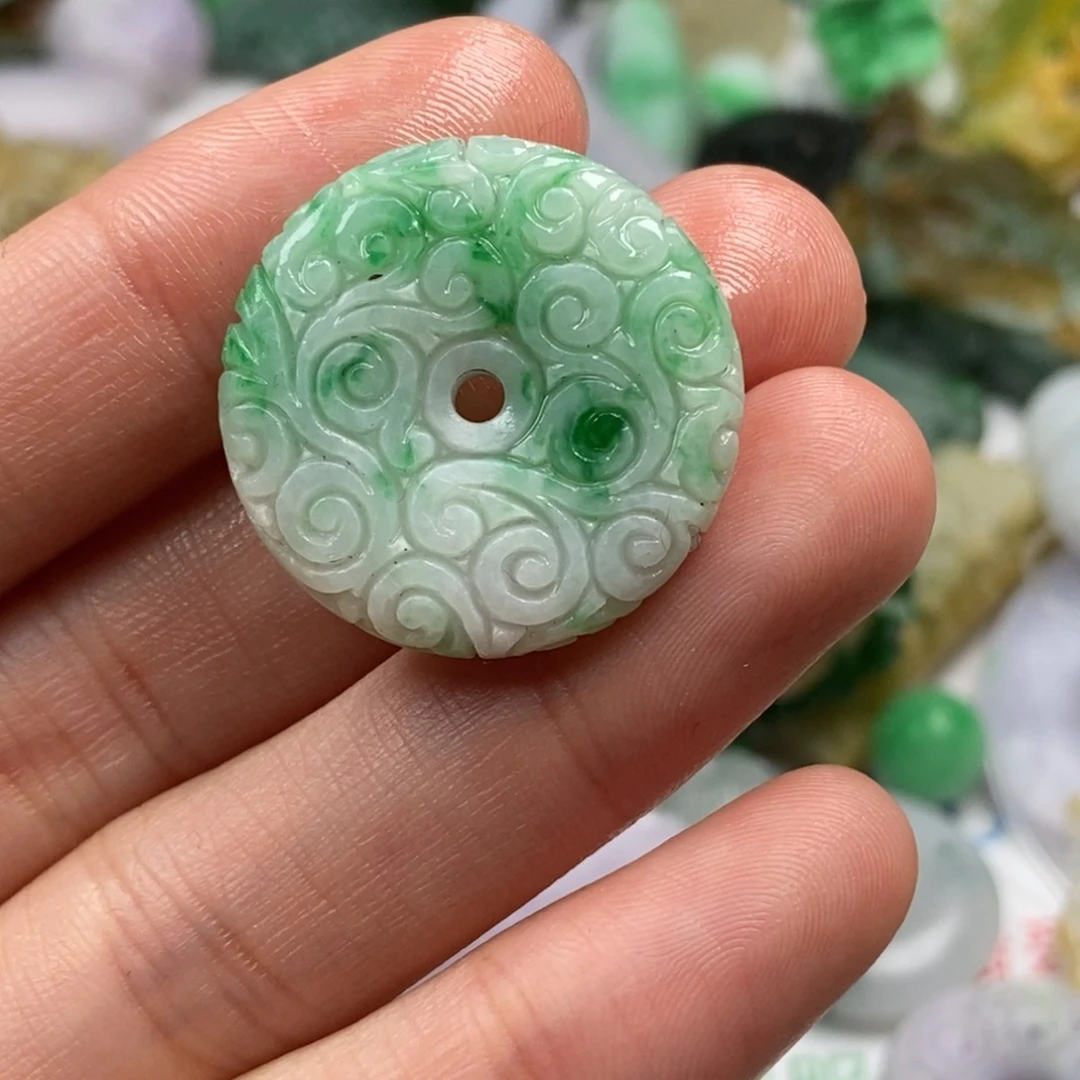 定制翡翠未镶嵌翡翠