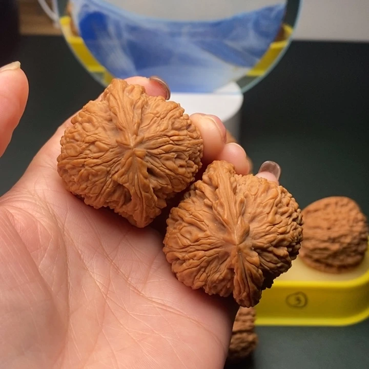 把件文玩核桃麻团复刻底南将石