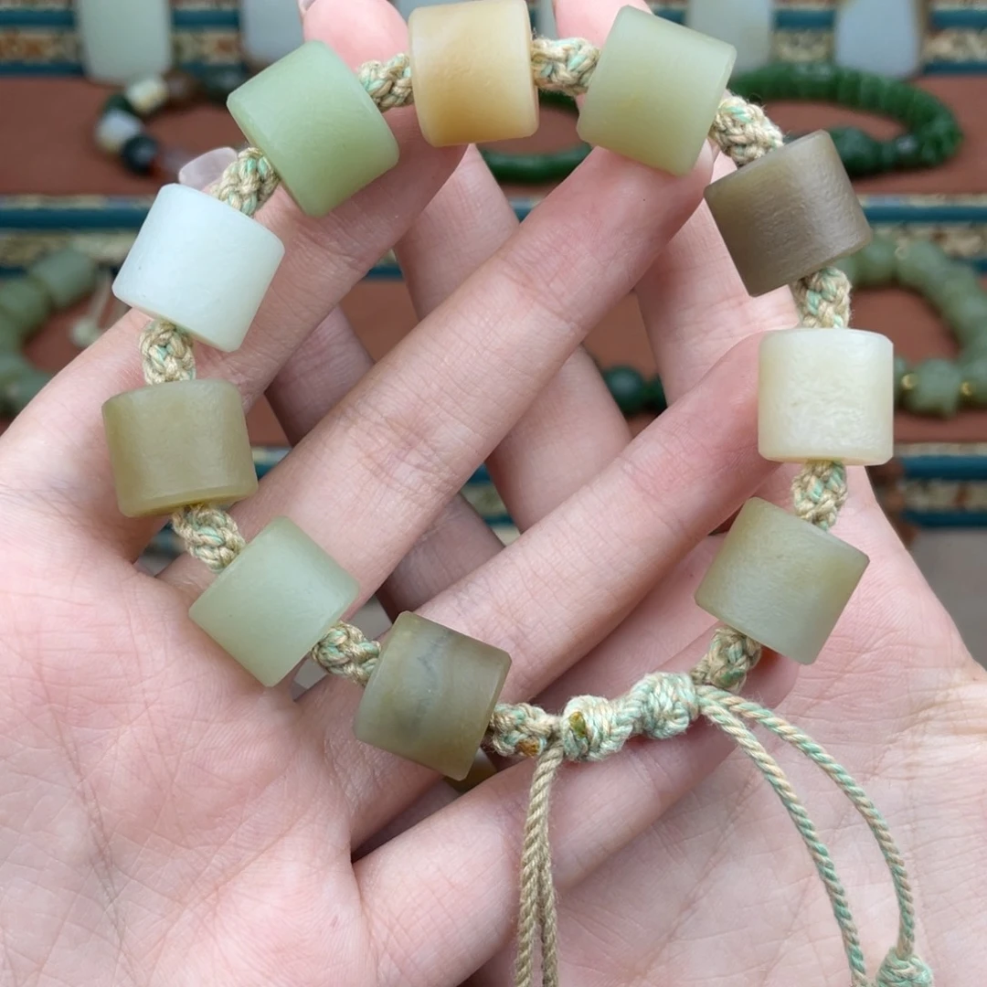 楚***轩手链未镶嵌和田玉