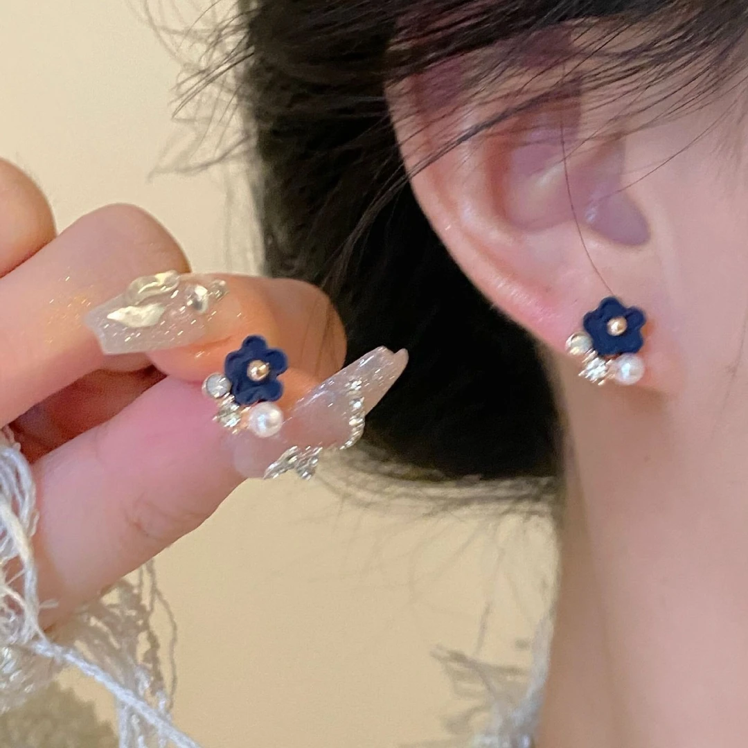 显白花朵耳钉小众感法式设计感小巧耳环耳夹耳饰