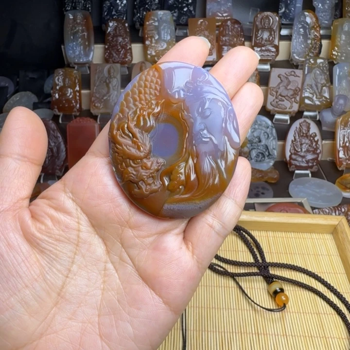 *****玛瑙/玉髓未镶嵌颈饰