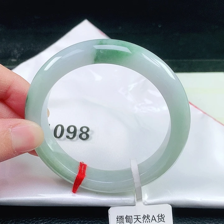 未镶嵌手镯翡翠1098