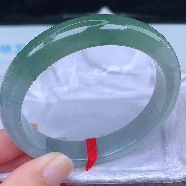 未镶嵌手镯翡翠天然
