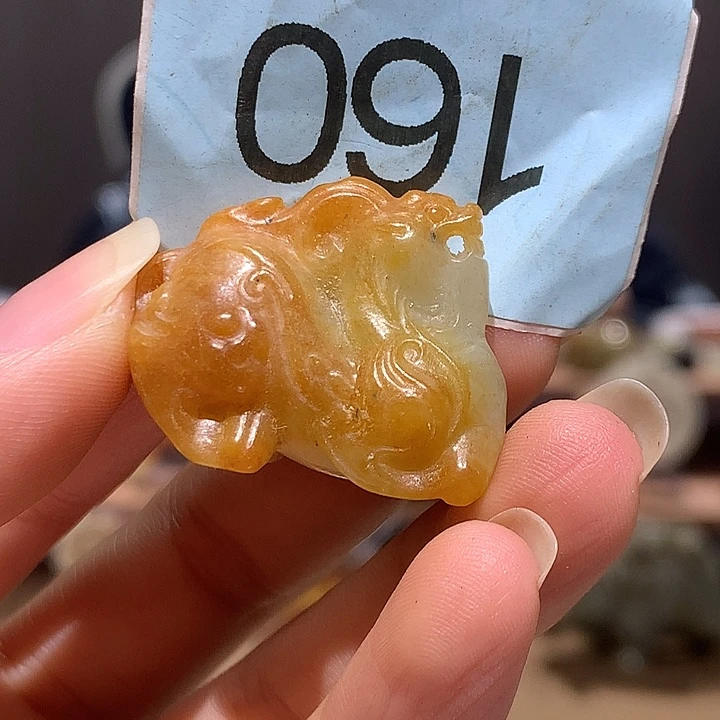 生***主和田玉未镶嵌挂件