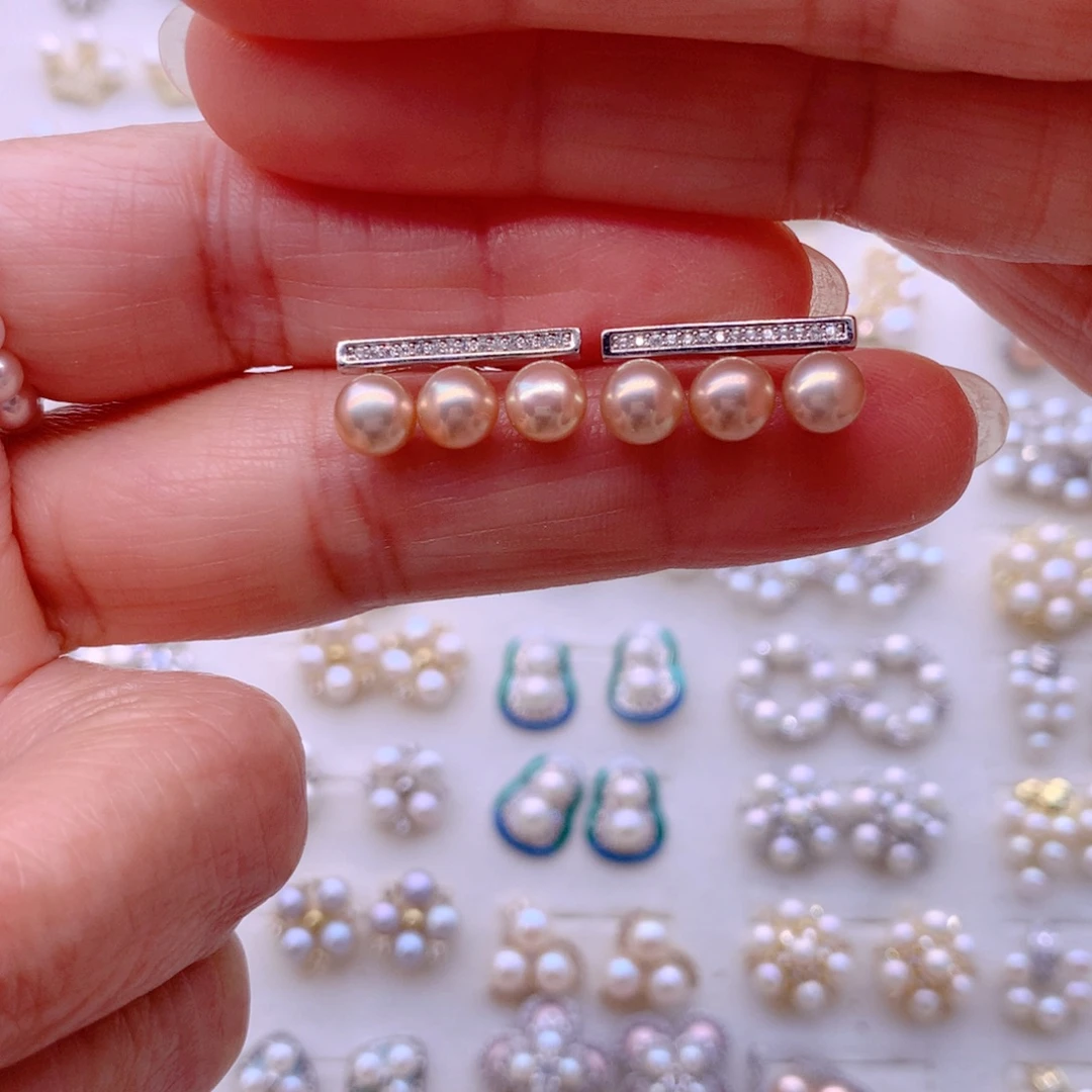 淡水珍珠合金耳饰