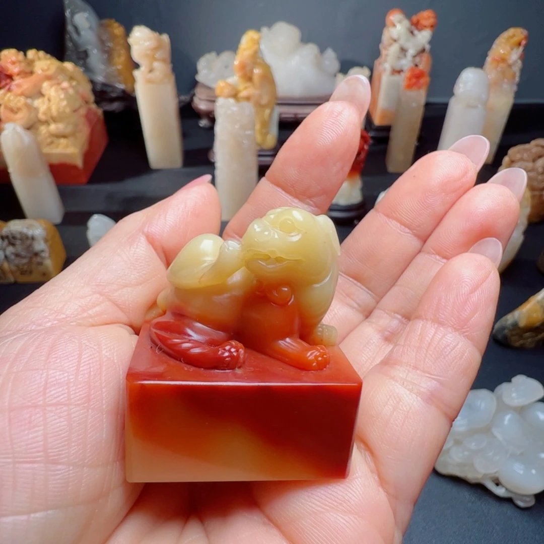 寿山石印石印**家