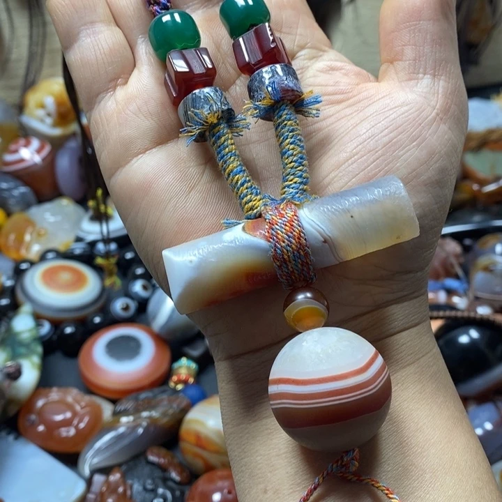 玛瑙/玉髓未镶嵌颈饰