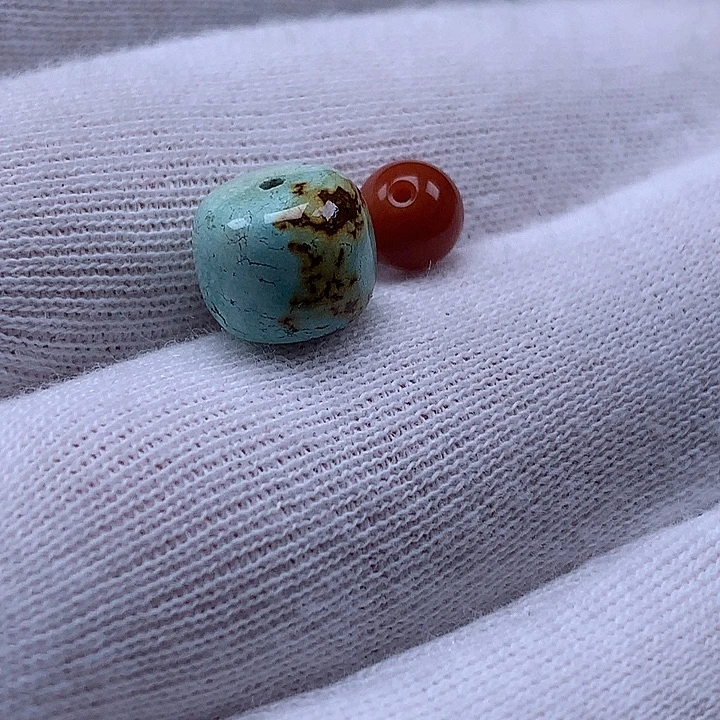 南红玛瑙未镶嵌珠宝奇石