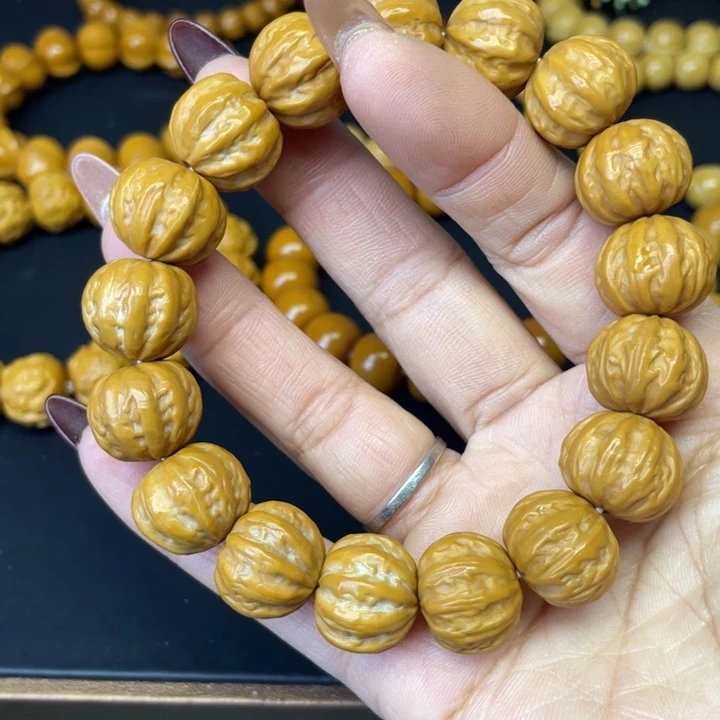 吊坠猴头核桃精品