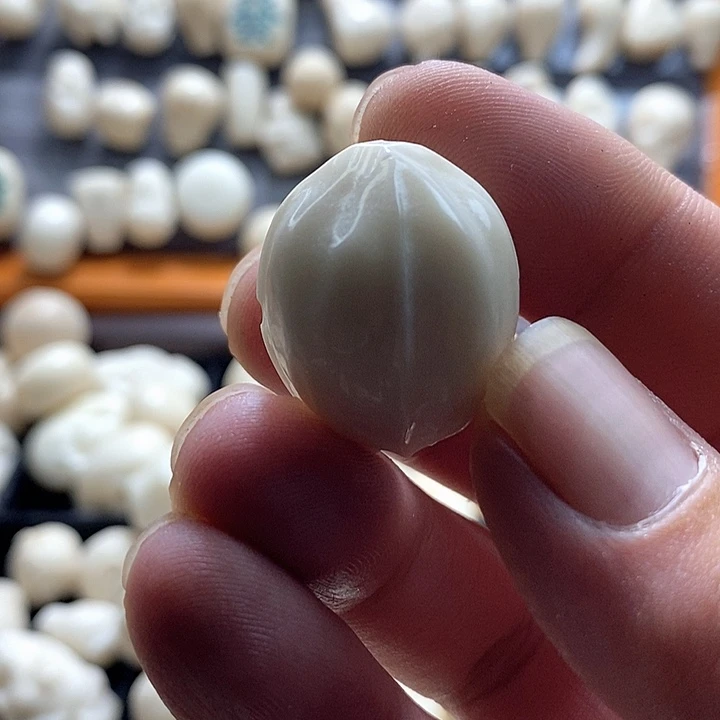 暧***星菩提根/象牙果吊坠