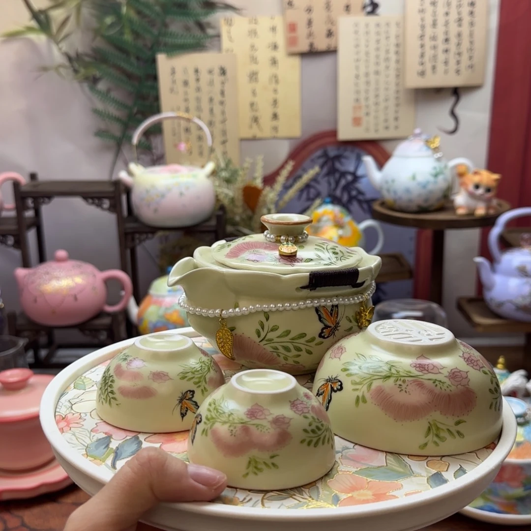 孤品茶具就一件，拼手速去拍