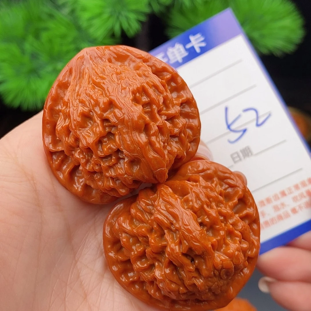 文玩核桃把件43红狮子52