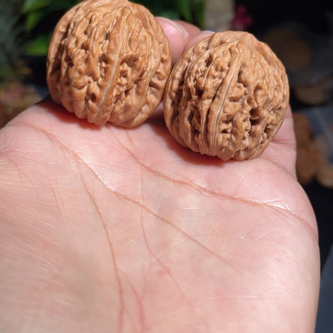 文玩核桃吊坠运费