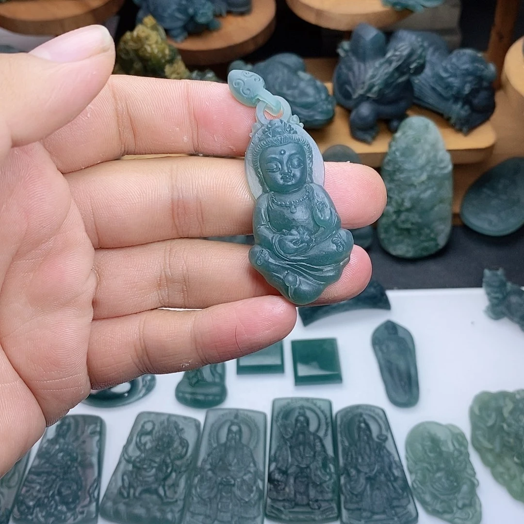 定制翡翠未镶嵌观音