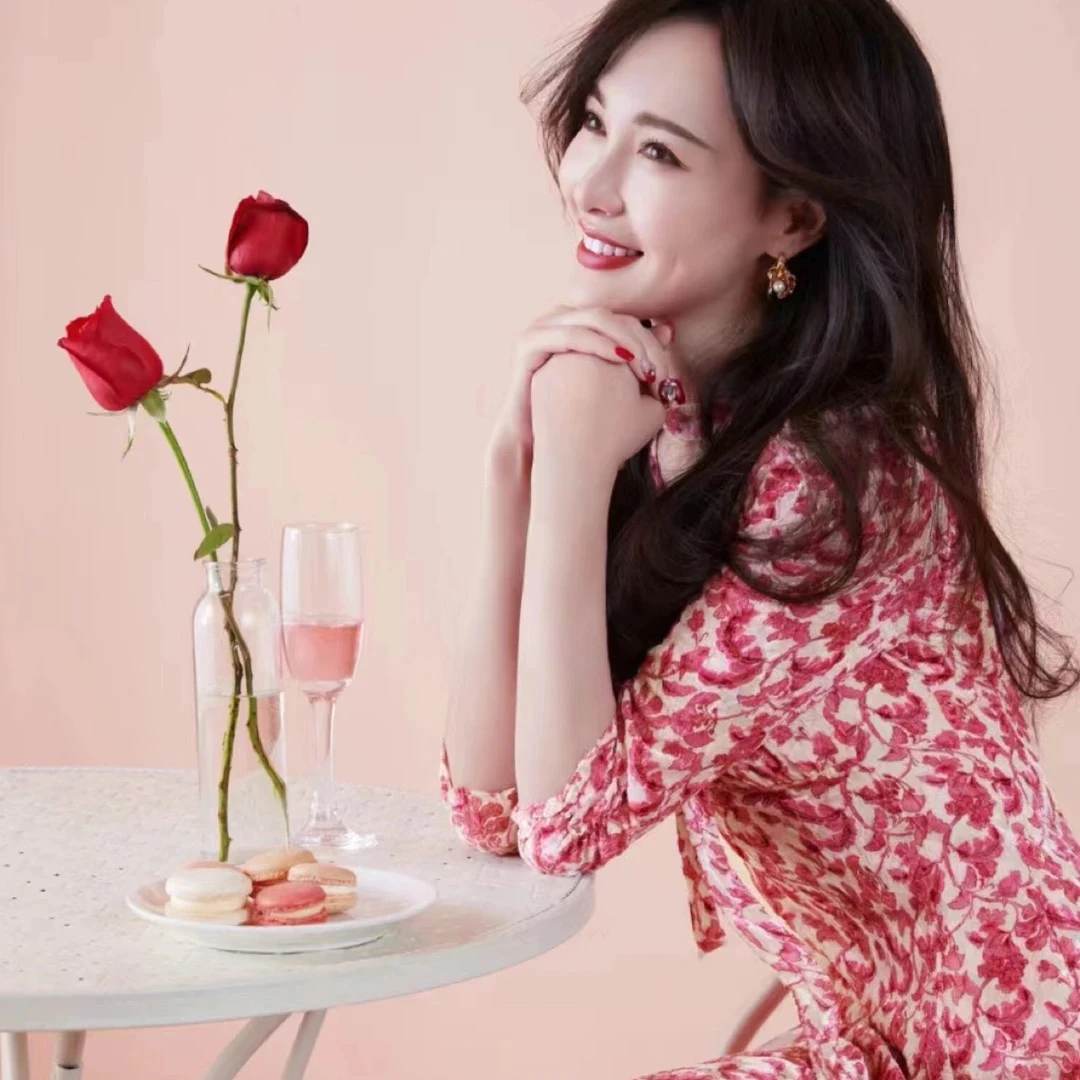 【小雅】【999-1999】雅家高货女装一线专拍备注编号+尺码