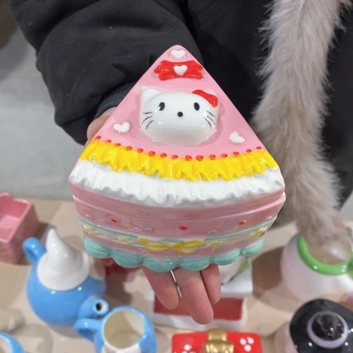 紫砂茶叶罐这么多人