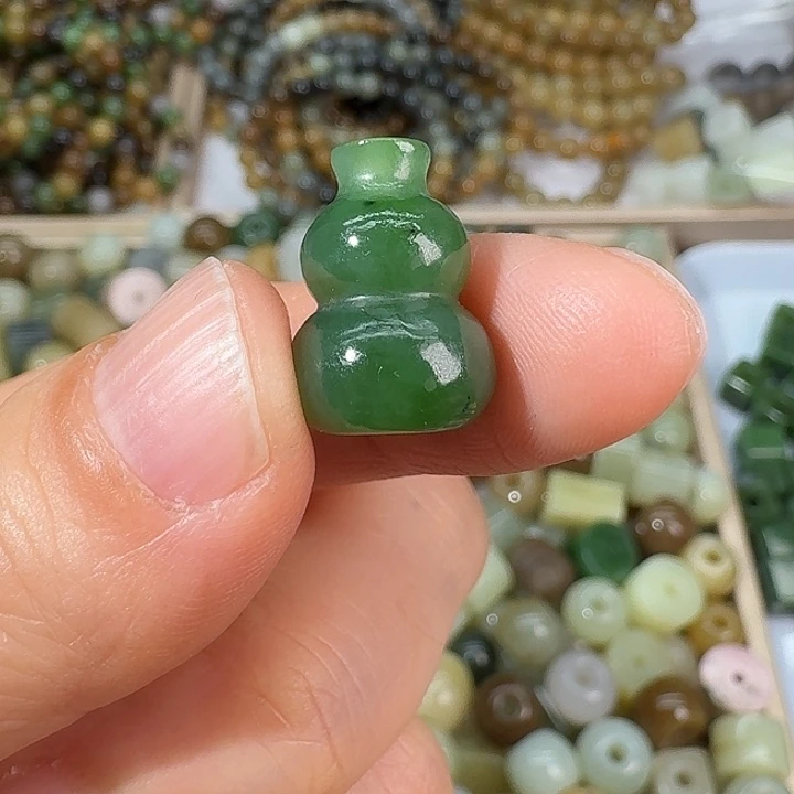 和田玉（碧玉）未镶嵌颈饰1612