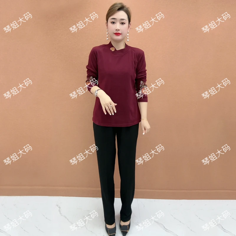 特大码长袖圆领中老年女秋刺绣加肥加大码妈妈装内搭上衣德绒TX