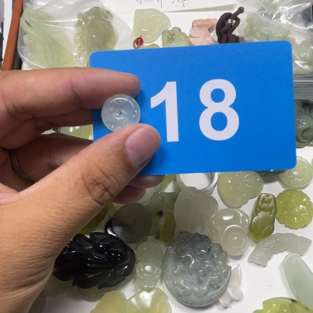 蛇纹石玉合金颈饰