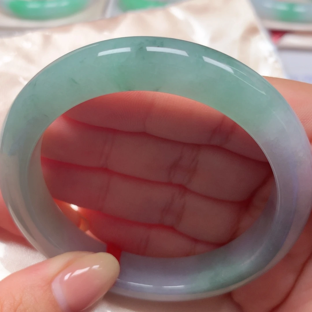 翡翠未镶嵌手镯23冰胶绿 飘花春彩