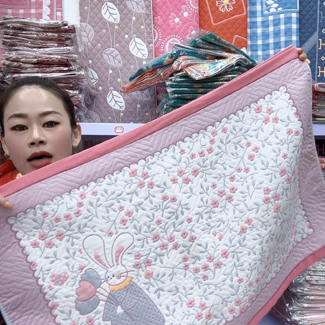 棉粉色小花图纯棉