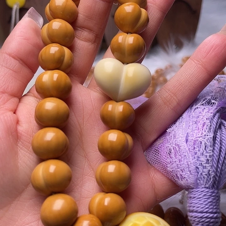 吊坠猴头核桃16尺寸柯基屁桃