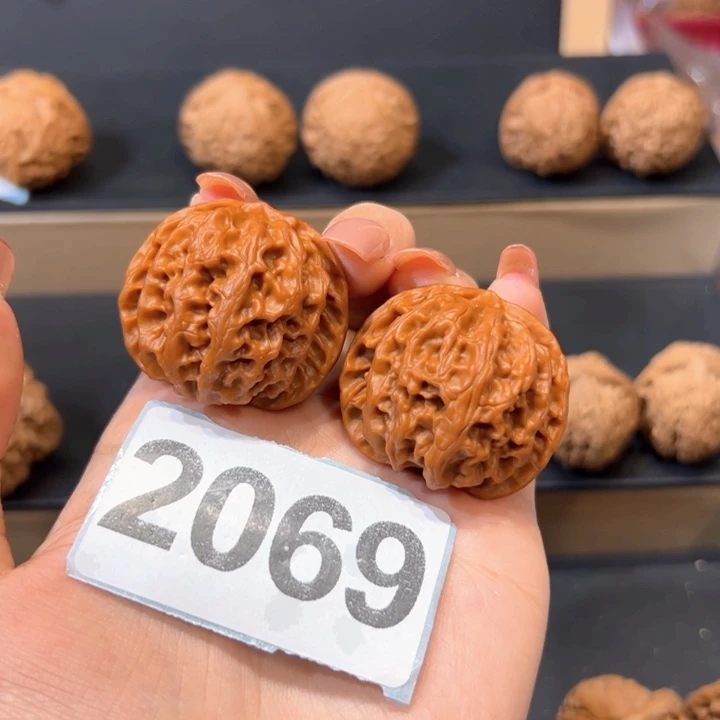 桃核吊坠文玩核桃苹果圆