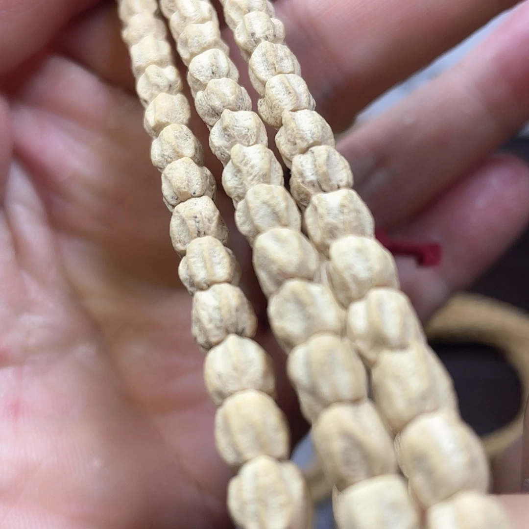 柏香籽/百香籽吊坠