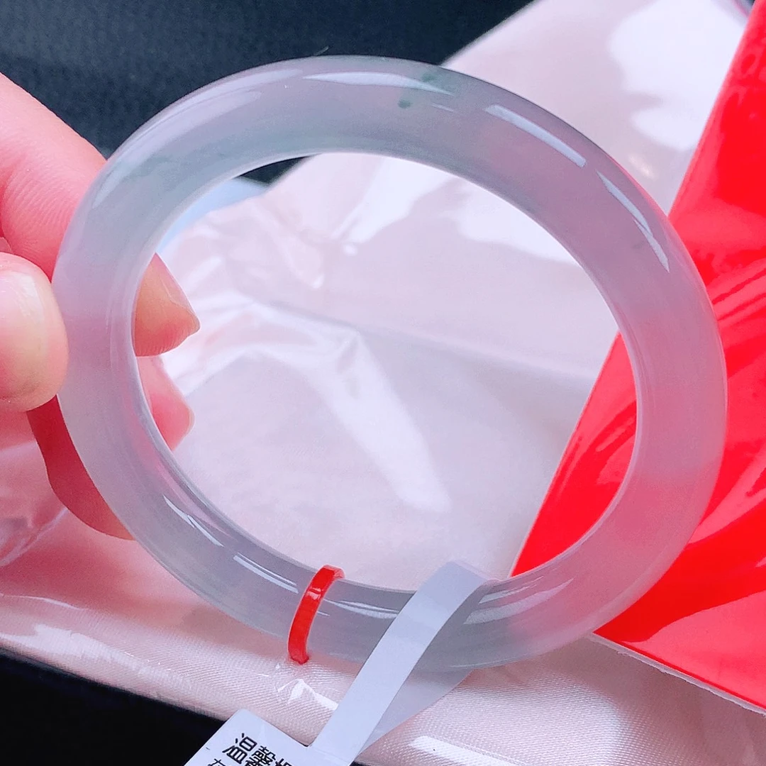 未镶嵌手镯（圆镯）翡翠51圈