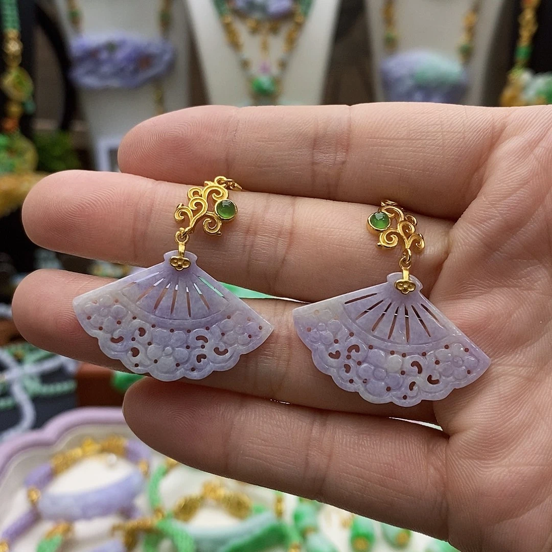 翡翠未镶嵌颈饰翡翠设计款耳饰