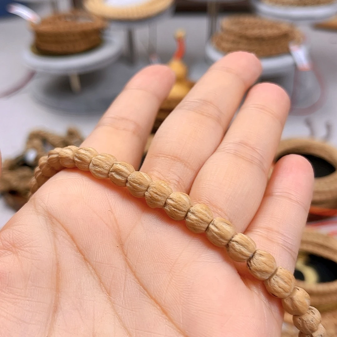 柏香籽/百香籽吊坠M****李