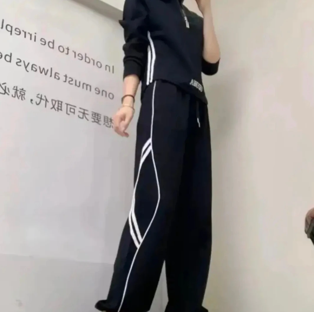 01秋季潮流百搭时尚长袖卫衣搭配卫裤运动套装女装2025新款爆款