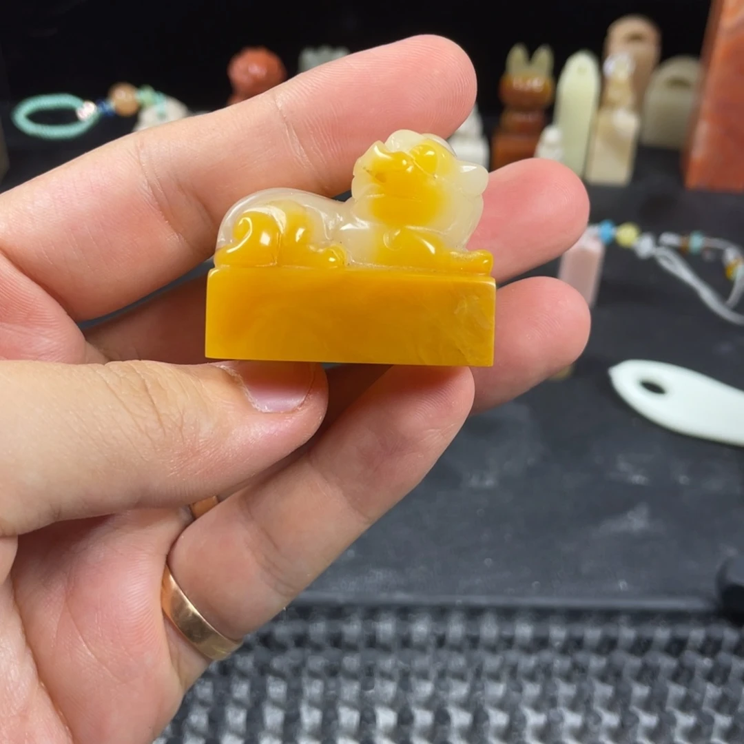 老挝黄古兽钮章扁章