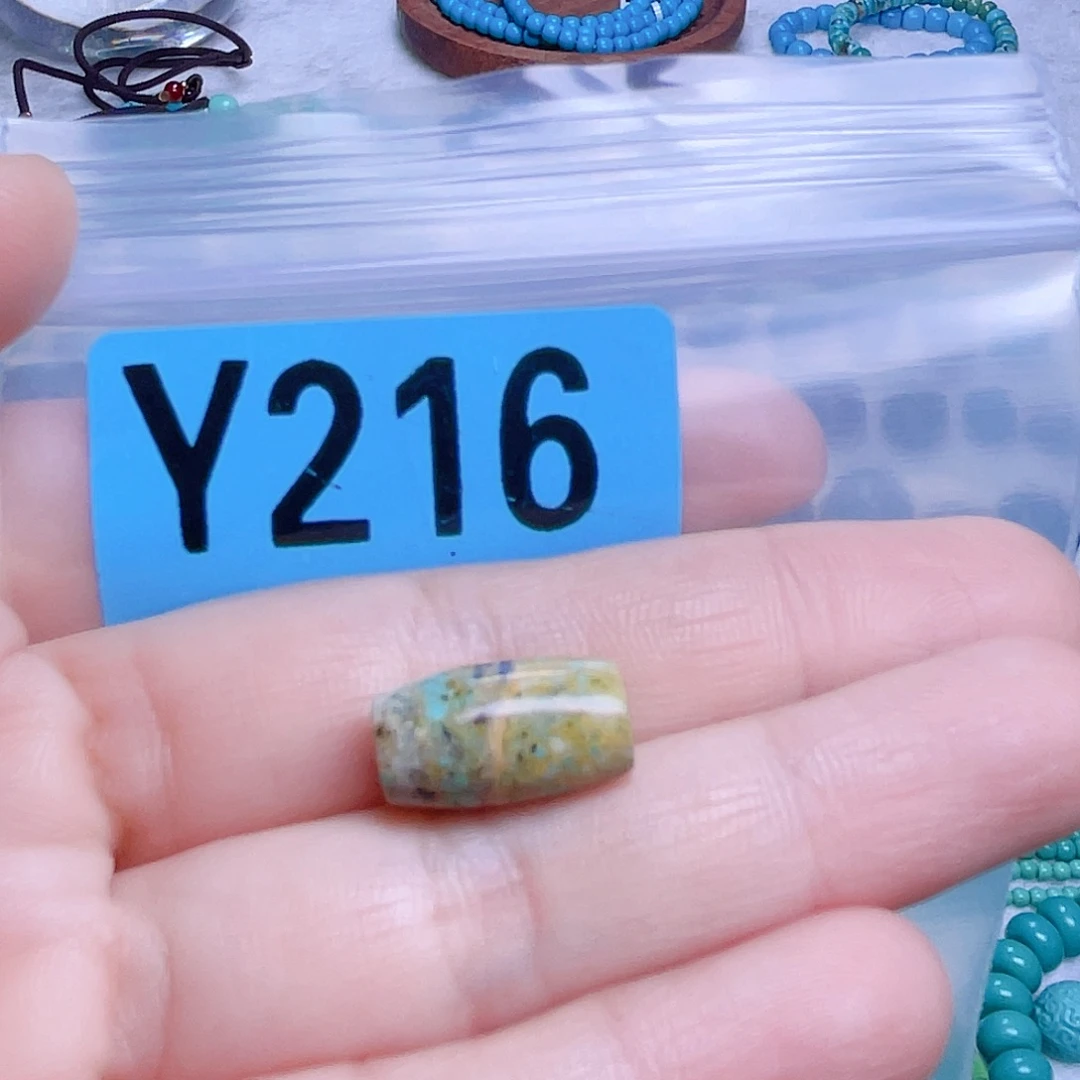 十堰原生态绿石头特色手工配饰