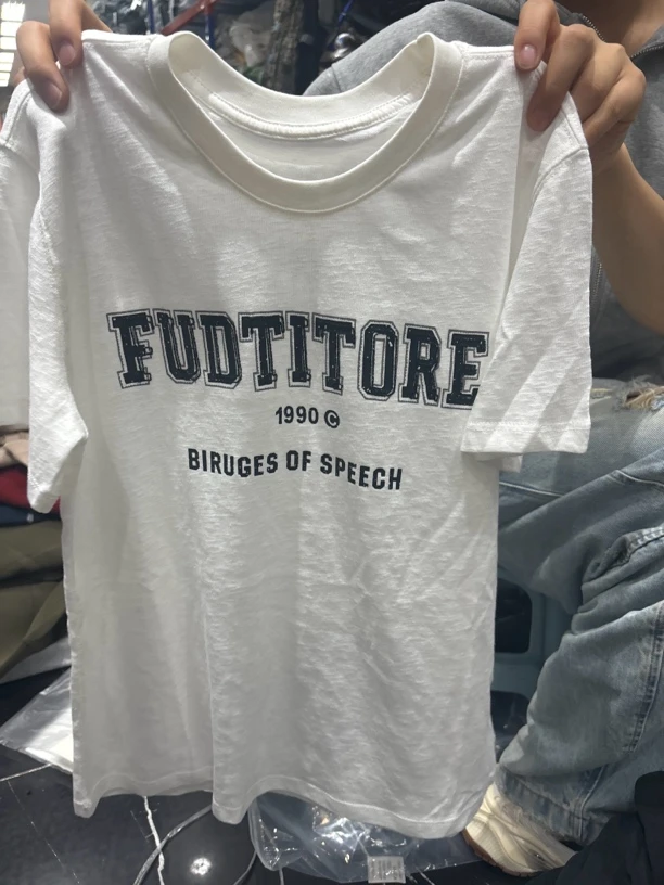 字母短袖印花圆领刺绣宽松型T恤修身宽松ins风复古风