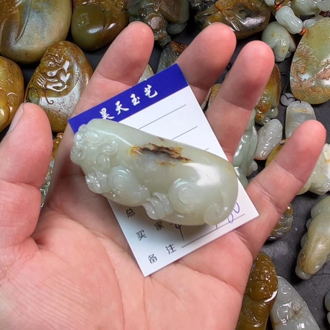 和田玉颈饰未镶嵌辛*