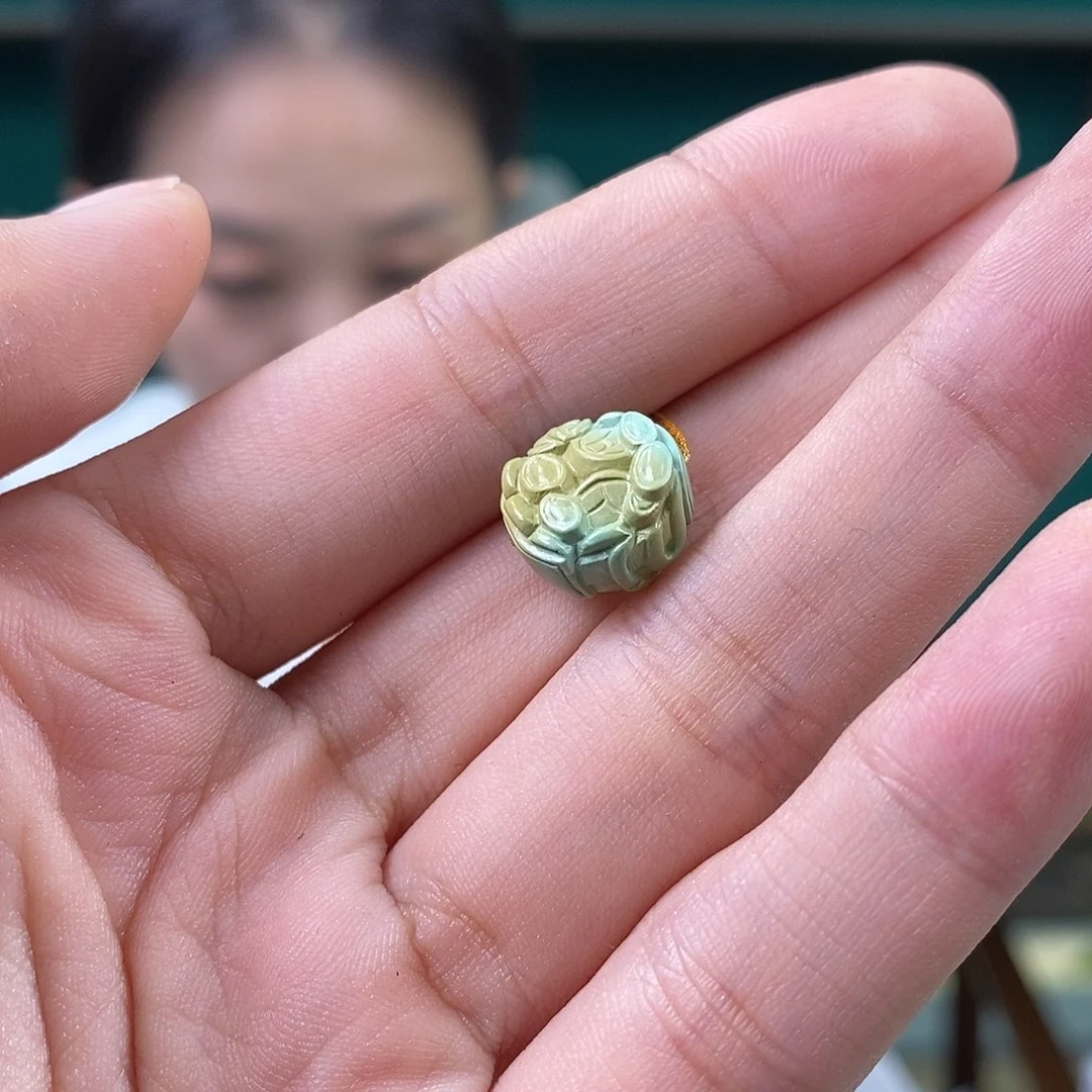 绿松石18K金镶嵌珠宝奇石