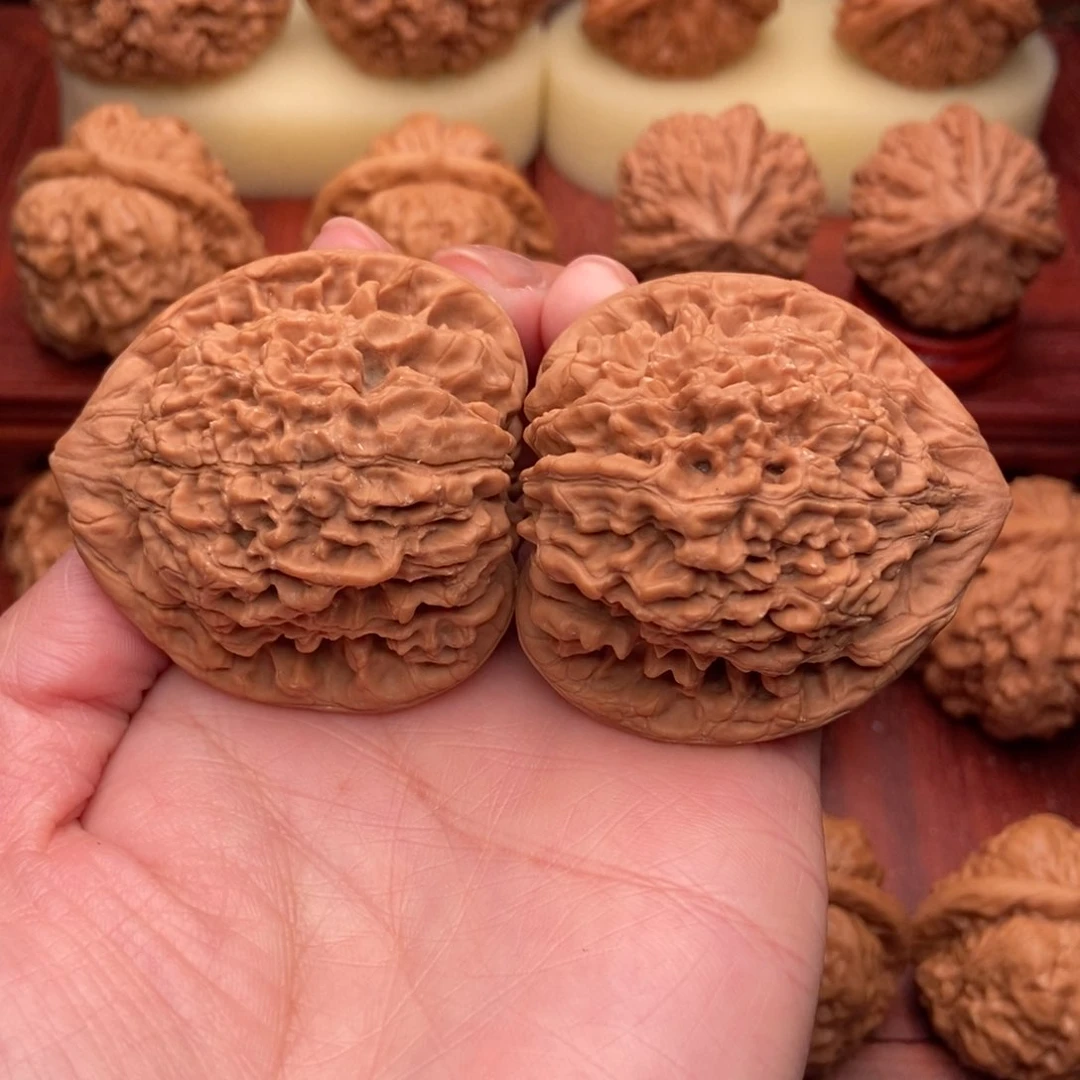 桃核把件麒麟纹大官帽47