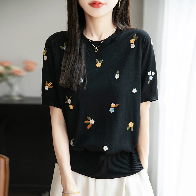 高端微胖mm夏装大码冰丝针织衫女士短袖t恤遮肚子巨显瘦刺绣上衣