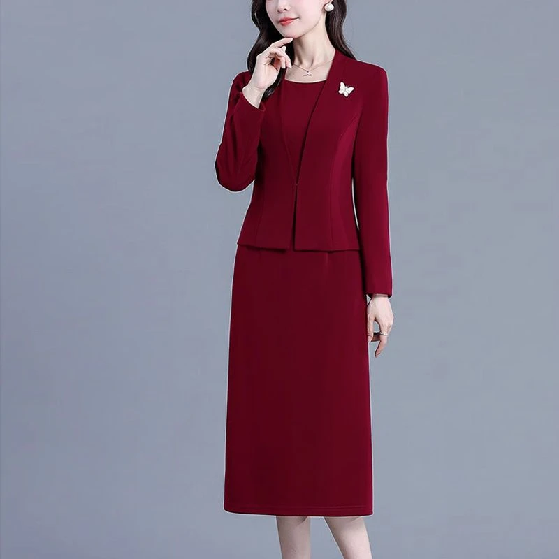 高端中年女士妈妈春装套装2024新款洋气时尚两件套气质连衣裙
