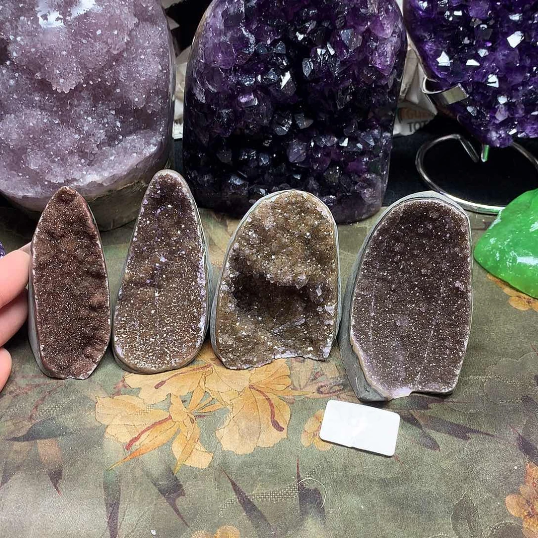 紫晶大型摆件（非配饰）未镶嵌