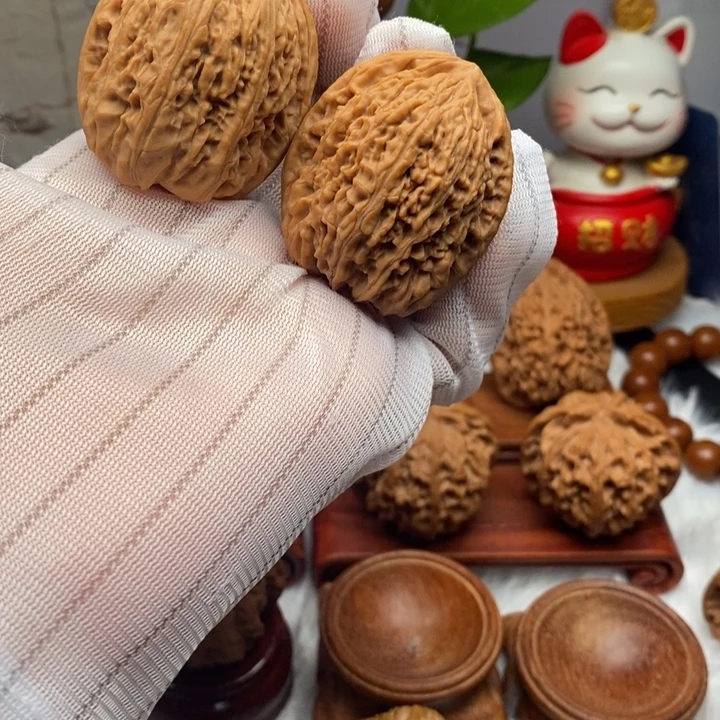 文玩核桃吊坠39尺寸拉丝南疆石