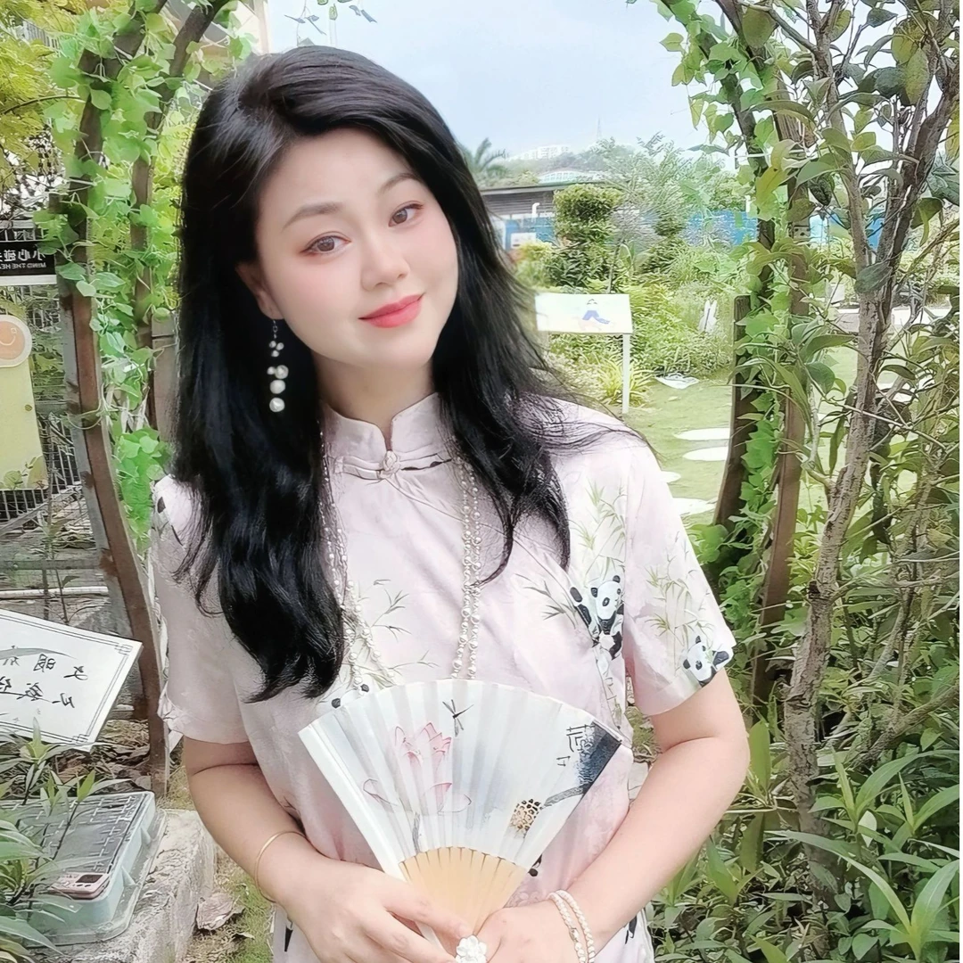 温婉佳人 悠然东方美 夏季上新国风粉杉熊猫与绿意